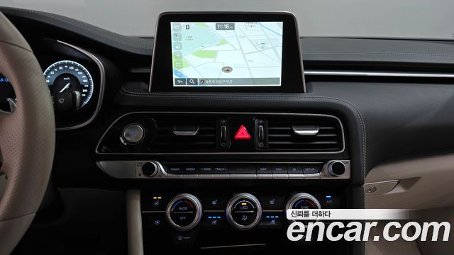 Genesis G70 2.0T AWD Elite 2020 — фото 12
