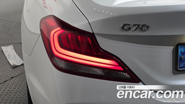Genesis G70 2.0T AWD Elite 2020 — фото 23