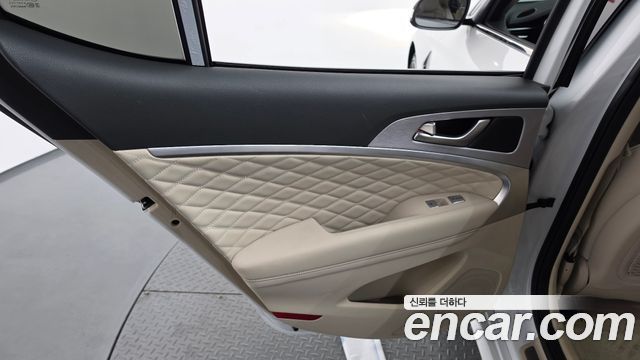 Genesis G70 2.0T AWD Elite 2020 — фото 25
