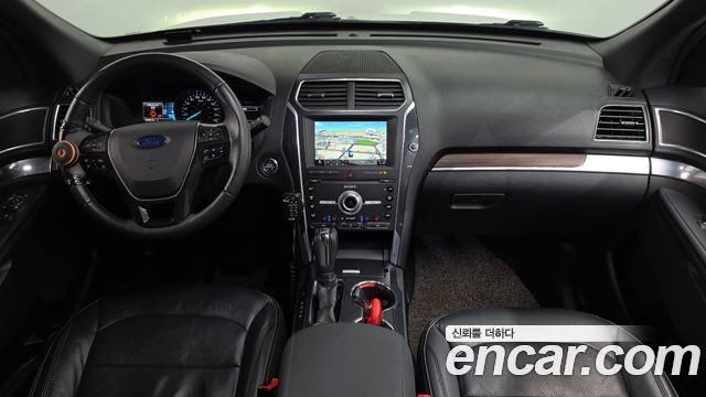 Ford Explorer 2.3 Limited 4WD 5th 2019 — фото 7