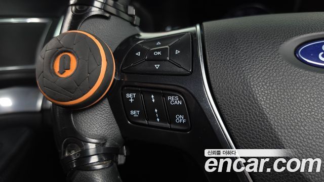 Ford Explorer 2.3 Limited 4WD 5th 2019 — фото 16