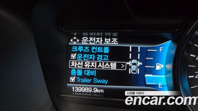 Ford Explorer 2.3 Limited 4WD 5th 2019 — фото 32