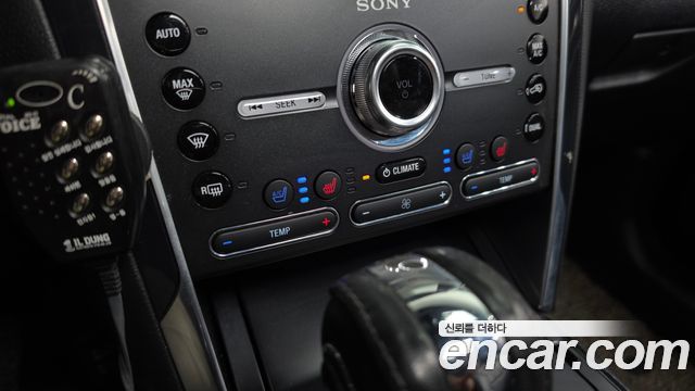 Ford Explorer 2.3 Limited 4WD 5th 2019 — фото 33