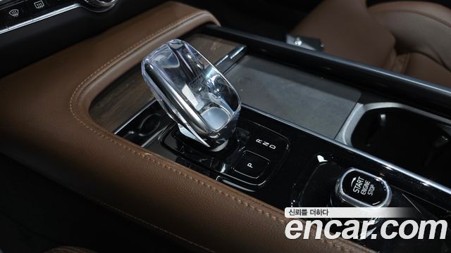 Volvo S90 B6 AWD Ultimate Bright 2023 — фото 9