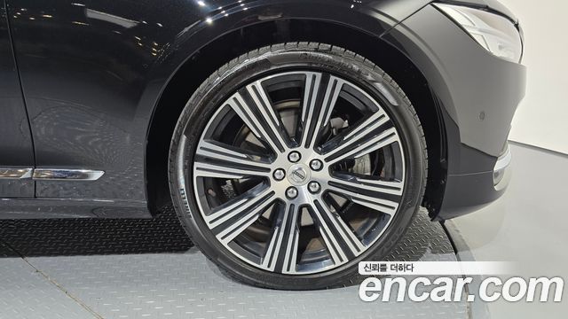 Volvo S90 B6 AWD Ultimate Bright 2023 — фото 21