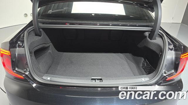 Volvo S90 B6 AWD Ultimate Bright 2023 — фото 37