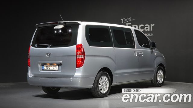 Hyundai Grand Starex 12-Seater Wagon Modern 2018 — фото 2