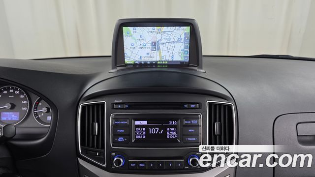 Hyundai Grand Starex 12-Seater Wagon Modern 2018 — фото 14