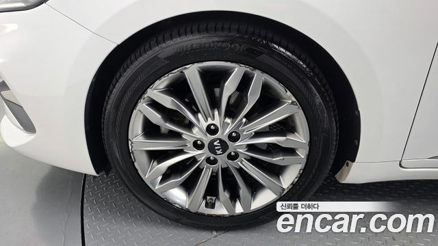 Kia K7 Premier 3.0 GDI Signature 2020 — фото 5