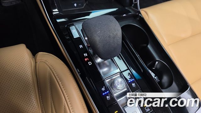 Kia K7 Premier 3.0 GDI Signature 2020 — фото 9