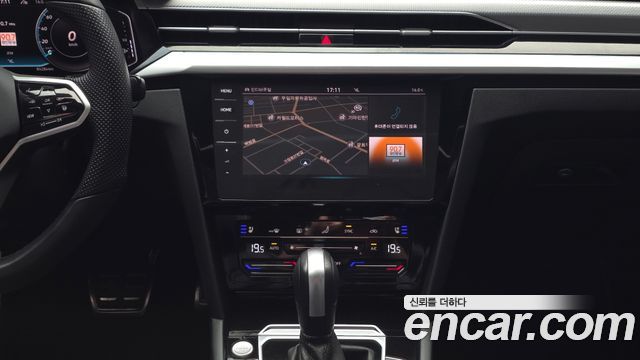 Volkswagen Arteon 2.0 TDI Prestige 2023 — фото 15