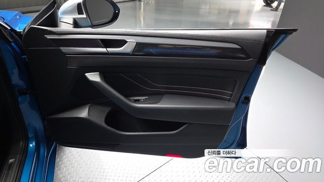 Volkswagen Arteon 2.0 TDI Prestige 2023 — фото 24