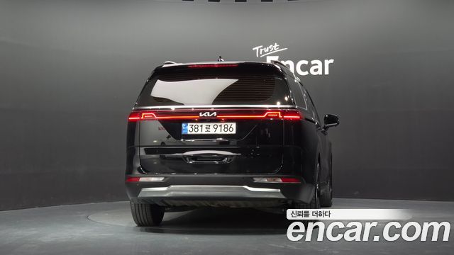 Kia Carnival (IV) Gasoline 7-Seater Signature 2023 — фото 4