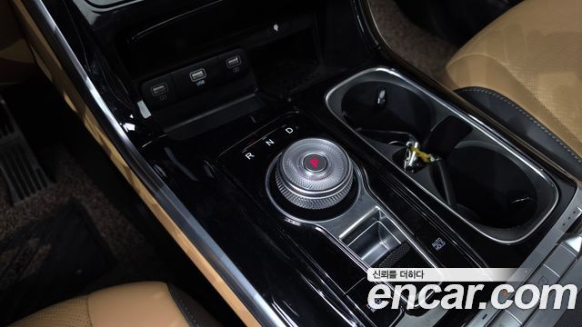 Kia Carnival (IV) Gasoline 7-Seater Signature 2023 — фото 9
