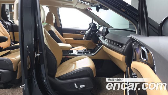Kia Carnival (IV) Gasoline 7-Seater Signature 2023 — фото 11
