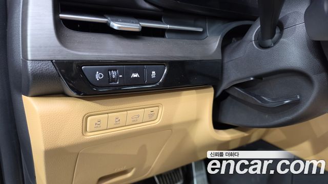 Kia Carnival (IV) Gasoline 7-Seater Signature 2023 — фото 29