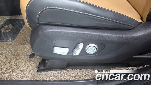 Kia Carnival (IV) Gasoline 7-Seater Signature 2023 — фото 32