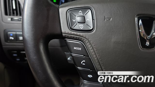 Hyundai Equus (New) VS500 Prestige 2012 — фото 17