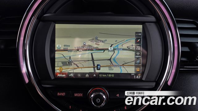 MINI Cooper D 5Door Mid 3rd 2016 — фото 15