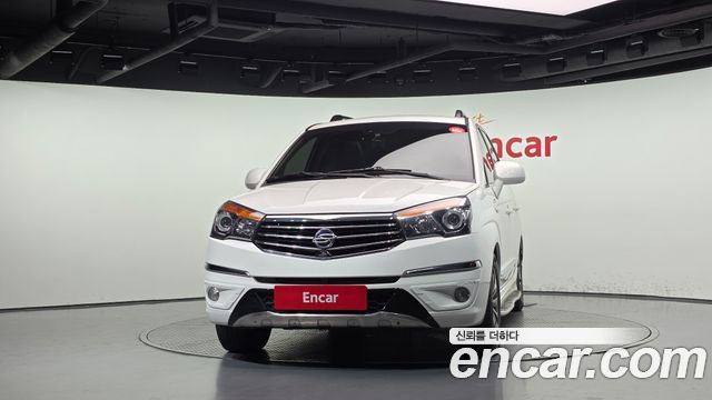 KG Mobility (SsangYong) Korando Turismo 4WD RX 11-seater 2018 — фото 3