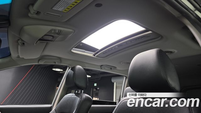 KG Mobility (SsangYong) Korando Turismo 4WD RX 11-seater 2018 — фото 16
