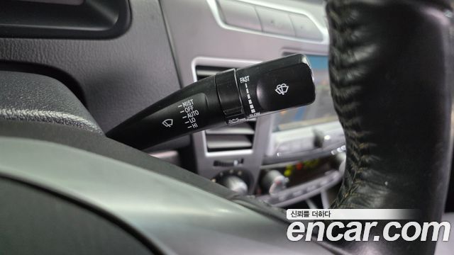KG Mobility (SsangYong) Korando Turismo 4WD RX 11-seater 2018 — фото 18