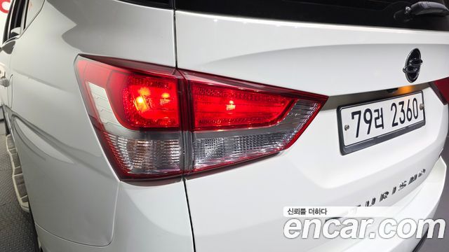 KG Mobility (SsangYong) Korando Turismo 4WD RX 11-seater 2018 — фото 23