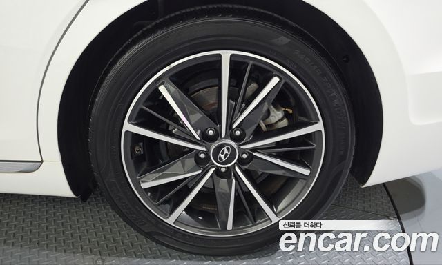Hyundai Grandeur (IG) 3.0 LPi Premium Choice 2021 — фото 21