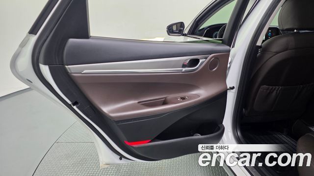 Hyundai Grandeur (IG) 3.0 LPi Premium Choice 2021 — фото 25