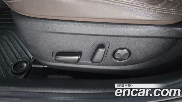 Hyundai Grandeur (IG) 3.0 LPi Premium Choice 2021 — фото 31