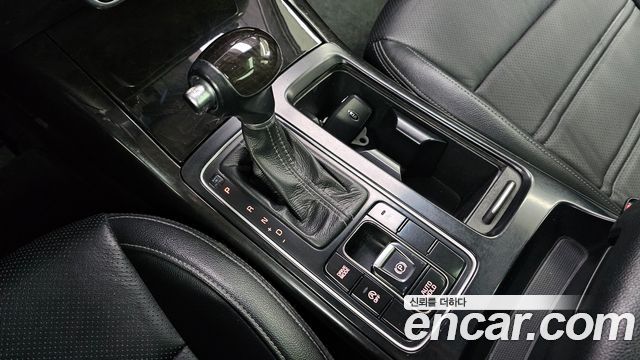Kia Sorento Diesel 2.0 2WD Noblesse 2016 — фото 9