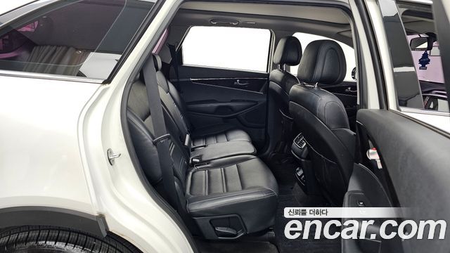 Kia Sorento Diesel 2.0 2WD Noblesse 2016 — фото 12