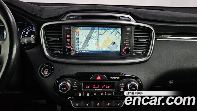 Kia Sorento Diesel 2.0 2WD Noblesse 2016 — фото 14