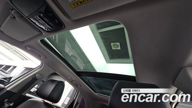 Kia Sorento Diesel 2.0 2WD Noblesse 2016 — фото 17