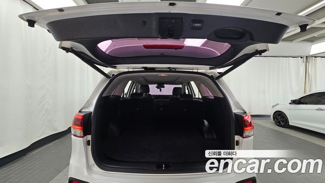 Kia Sorento Diesel 2.0 2WD Noblesse 2016 — фото 20