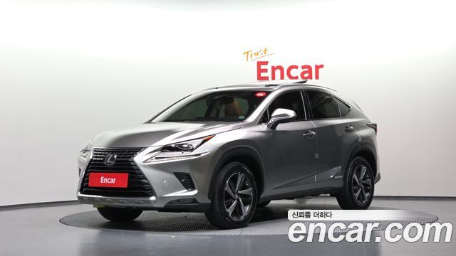 Lexus NX300h Supreme