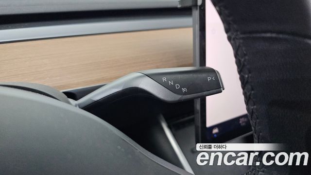Tesla Model 3 Long Range AWD 2020 — фото 9