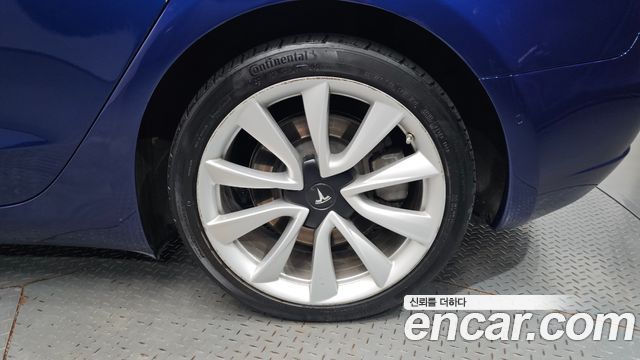 Tesla Model 3 Long Range AWD 2020 — фото 21