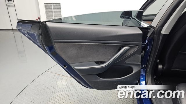 Tesla Model 3 Long Range AWD 2020 — фото 25