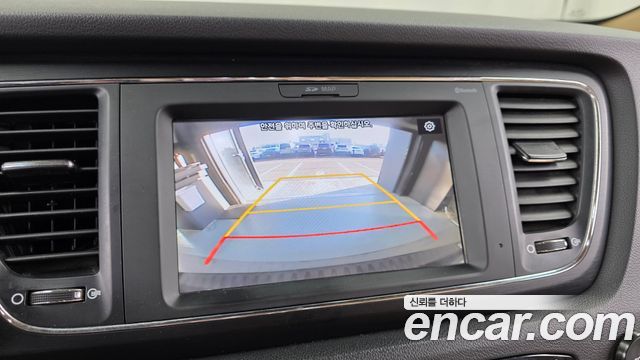 Kia Carnival 9-Seater Luxury 2019 — фото 15