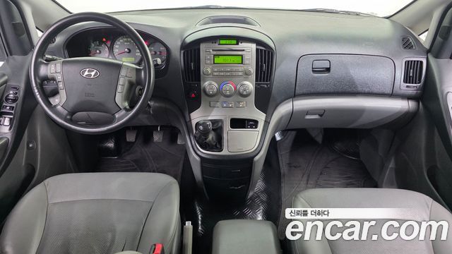 Hyundai Grand Starex 5-Seater VAN CVX Premium 2014 — фото 7
