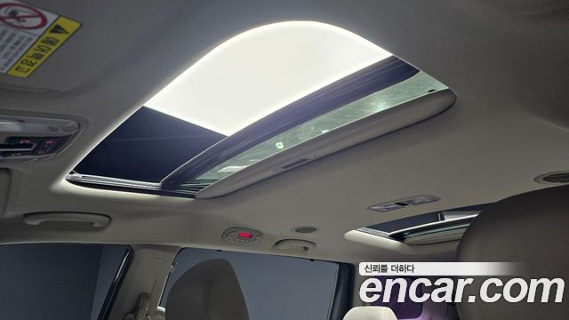 Kia Carnival Gasoline 9-Seater Noblesse Special 2019 — фото 19