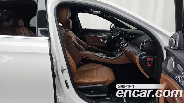 Mercedes-Benz E-Class (W213) E350 4MATIC AMG Line 2021 — фото 11