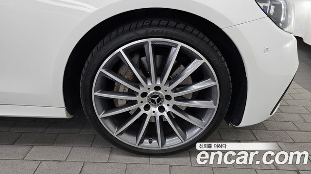 Mercedes-Benz E-Class (W213) E350 4MATIC AMG Line 2021 — фото 21