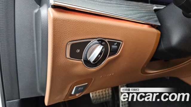 Mercedes-Benz E-Class (W213) E350 4MATIC AMG Line 2021 — фото 30