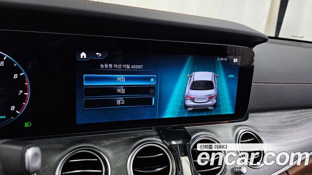 Mercedes-Benz E-Class (W213) E350 4MATIC AMG Line 2021 — фото 33