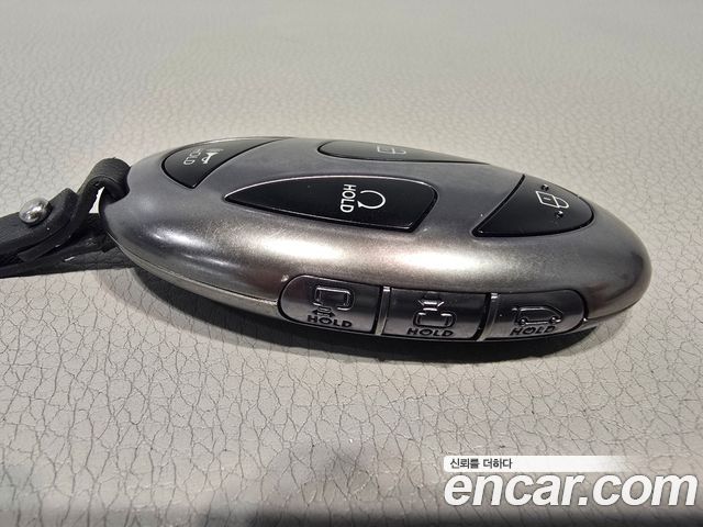 Hyundai Staria 4WD Lounge 7-Seater Inspiration 2025 — фото 18