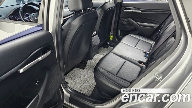Kia Seltos Gasoline 1.6 Turbo 2WD Trendy 2022 — фото 11