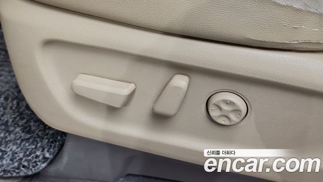 Kia Carnival 9-seater Noblesse 2017 — фото 19