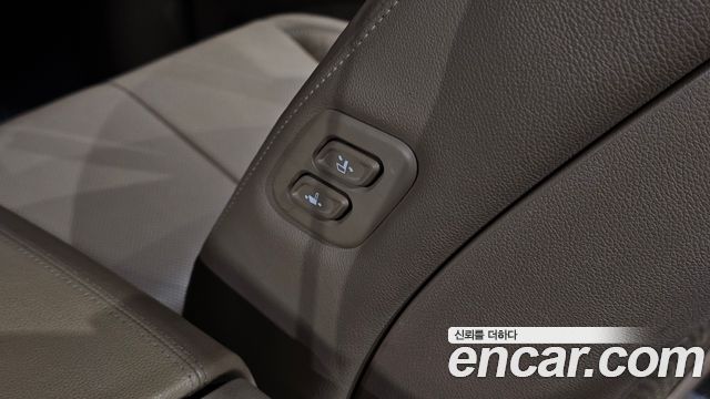 Kia Carnival 9-seater Noblesse 2017 — фото 27